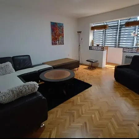 Blcentar Standan 1 Spavaca Soba Apartment